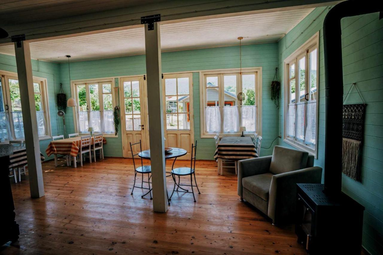 Brotseulebi Hotel Ambrolauri Bagian luar foto